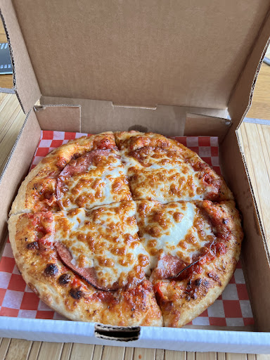 Photo of Tandoori Pizza and Restaurant - 3030 Meadows Pkwy #30, Saskatoon, SK S7V 0R6